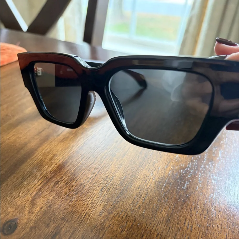 Versace Medusa plaque Sunglasses - Picture 3 of 7